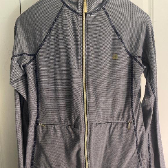 Lily Pulitzer light jacket. Worn once excellent condition - Picture 1 of 5